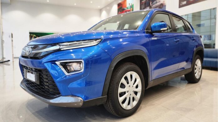 toyota-hyryder